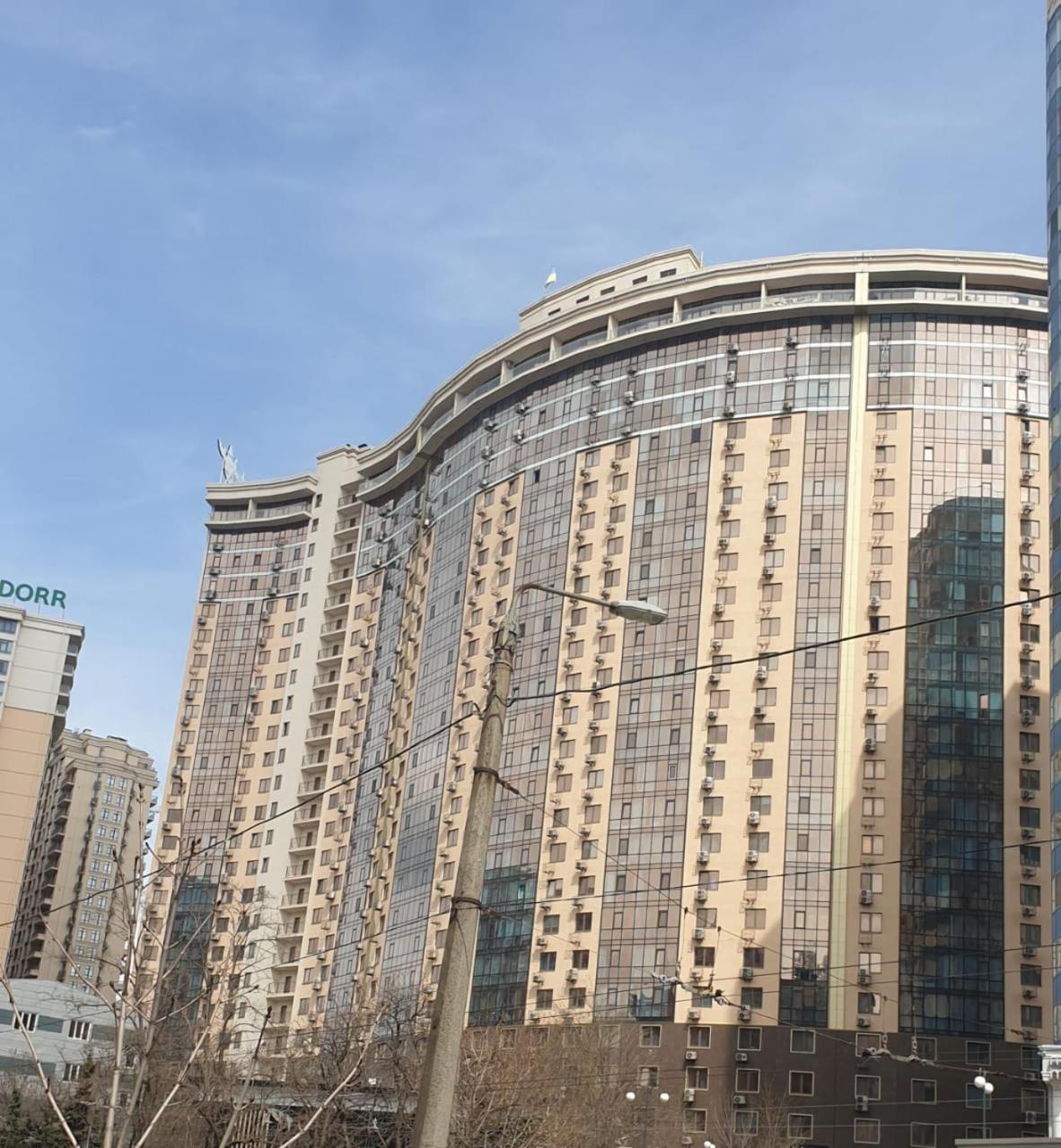 Sunny Apartments Near The Sea On Genuezskaya Одесса Экстерьер фото